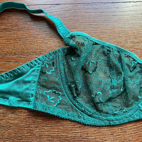 Sale! Vintage Balcony Bra Authentic 80's Green Lace bra by LE MYSTÈRE - Picture 9 of 14